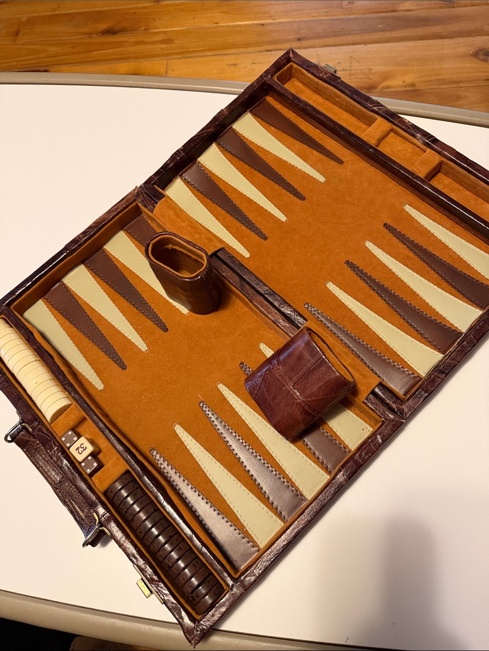 Vintage’70’s backgammon set in a faux leather case.  Possibly Skor-Mor brand.